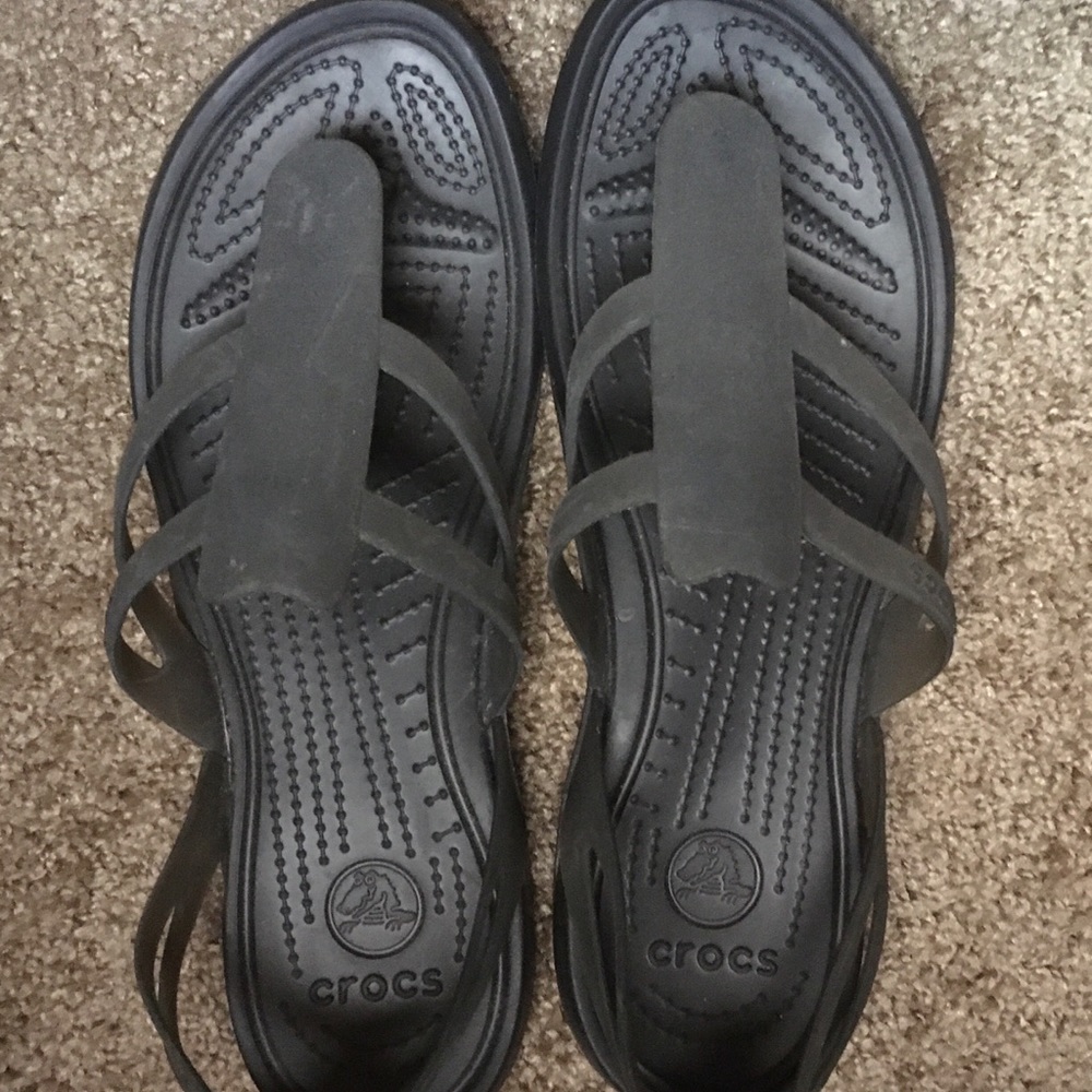 Crocs🐊 Flip-Flops